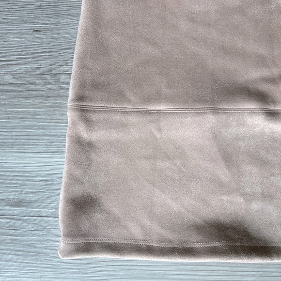 LF faux suede pink mini skirt size M NWT - Picture 9 of 12